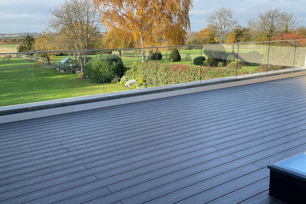 Does Composite Decking Fade? Unravelling the Mystery