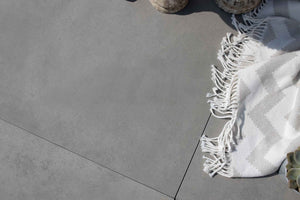 Concrete-finish-porcelain-paving-range-key-features-dark-grey-tile-high-strength