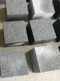 Blue Black Natural Granite Flamed Sawn Edges Cobbles Pack (10x10x4-6cm) | 10sqm