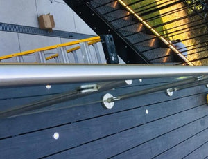 Composite Balustrade (with Glass Panel) 42.4mm Round Handrail 3m Length | Stainless 316  Ecoscape UK   