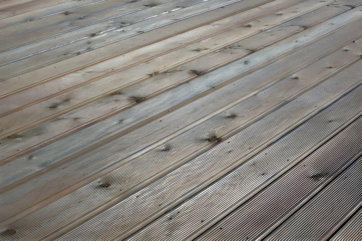 Does Composite Decking Warp? An Expert Guide from Ovaeda