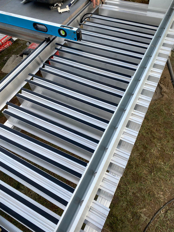 Tectonic® 75mm Aluminium Handrail Support (595mm Length)  OVAEDA® Composite Decking & Porcelain Paving   