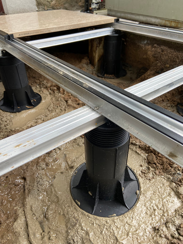 Tectonic® 25mm Aluminium Paving Subframe Rail, with 2mm rubber gasket (3.6m length)  OVAEDA® Composite Decking & Porcelain Paving   