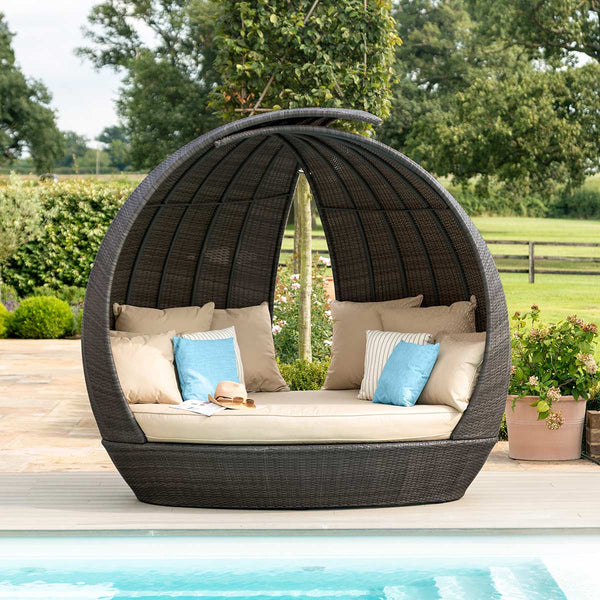 Lotus Daybed | Brown  Maze   