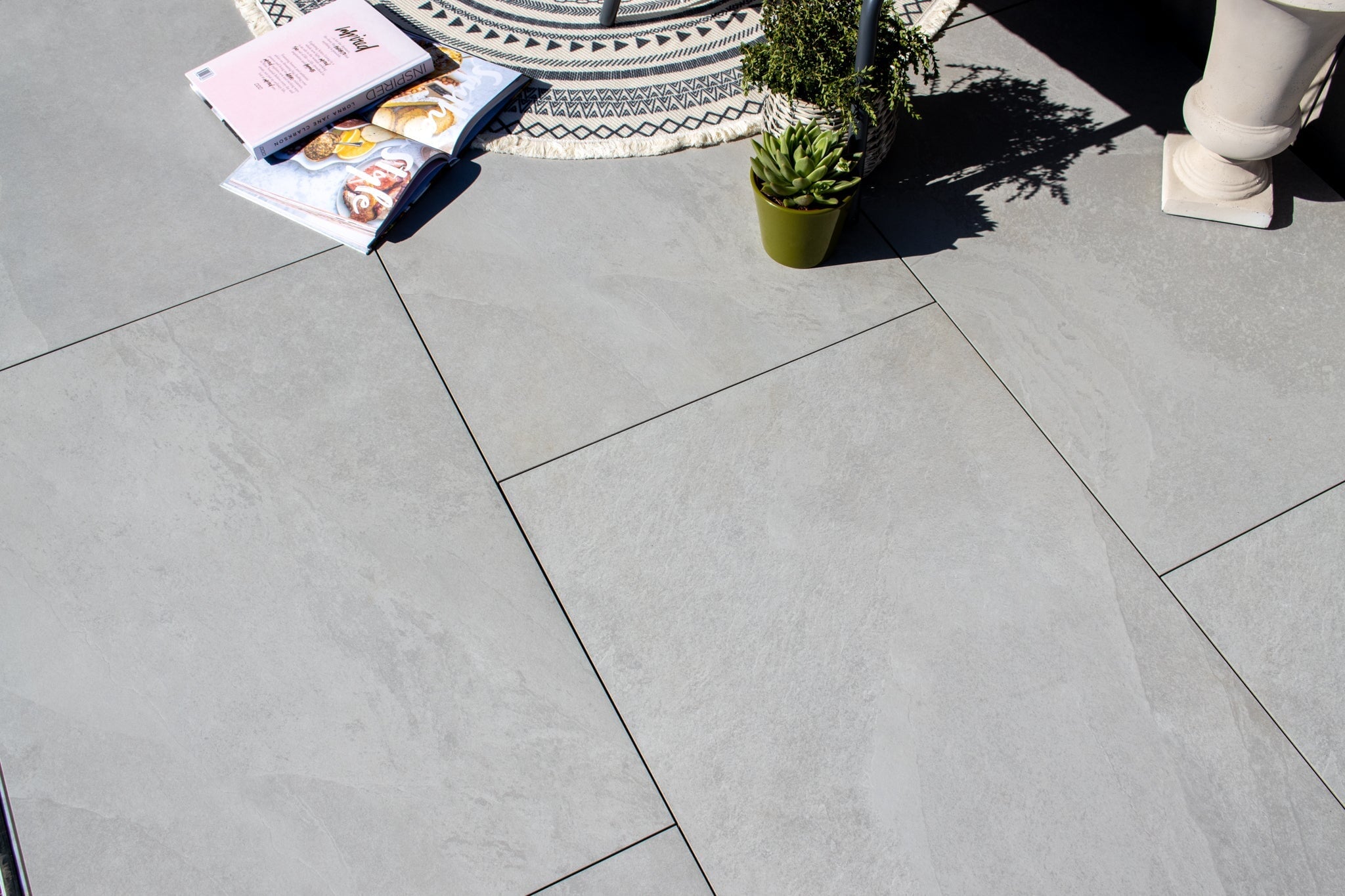 Westerton™ | Light Grey Stone Effect Porcelain Paving Tiles (60x120x2cm)